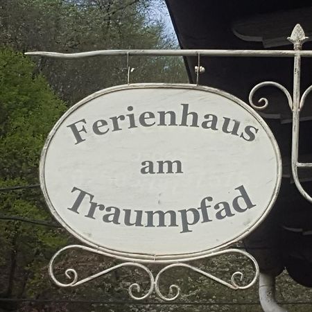 Ferienhaus Am Traumpfad Hatzenport Esterno foto